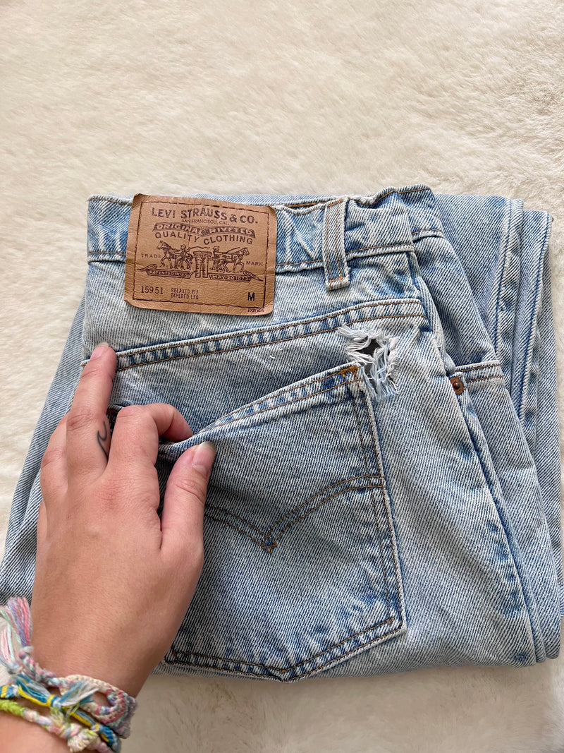 Vintage Levi’s • 951's Light Wash (30)