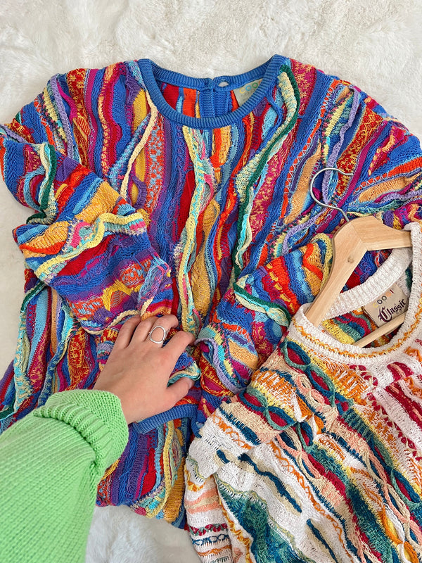 Vintage 〰️ COOGI Rainbow Sweater (M)