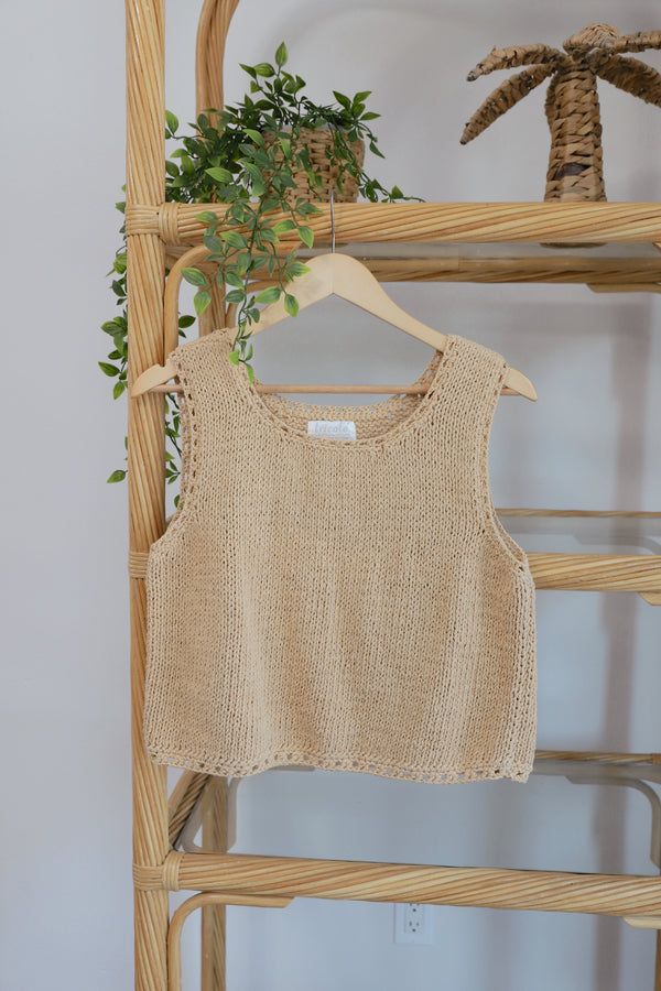 Vintage 〰️ Sand Dune Hand Knit Tank (S)