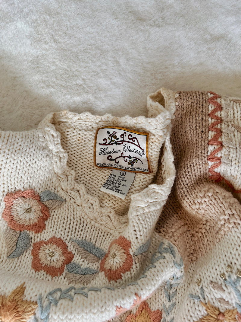 Vintage 〰️ Heirloom Embroidered Sweater (S)