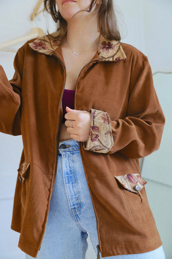 Vintage 〰️ Western Suede Tapestry Jacket (L)