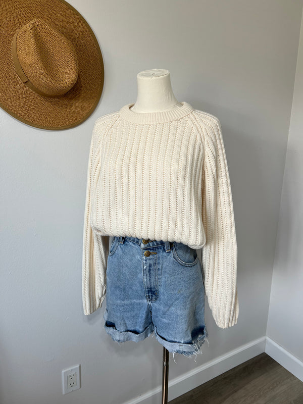 Vintage • Ivory Knit Sweater (M)