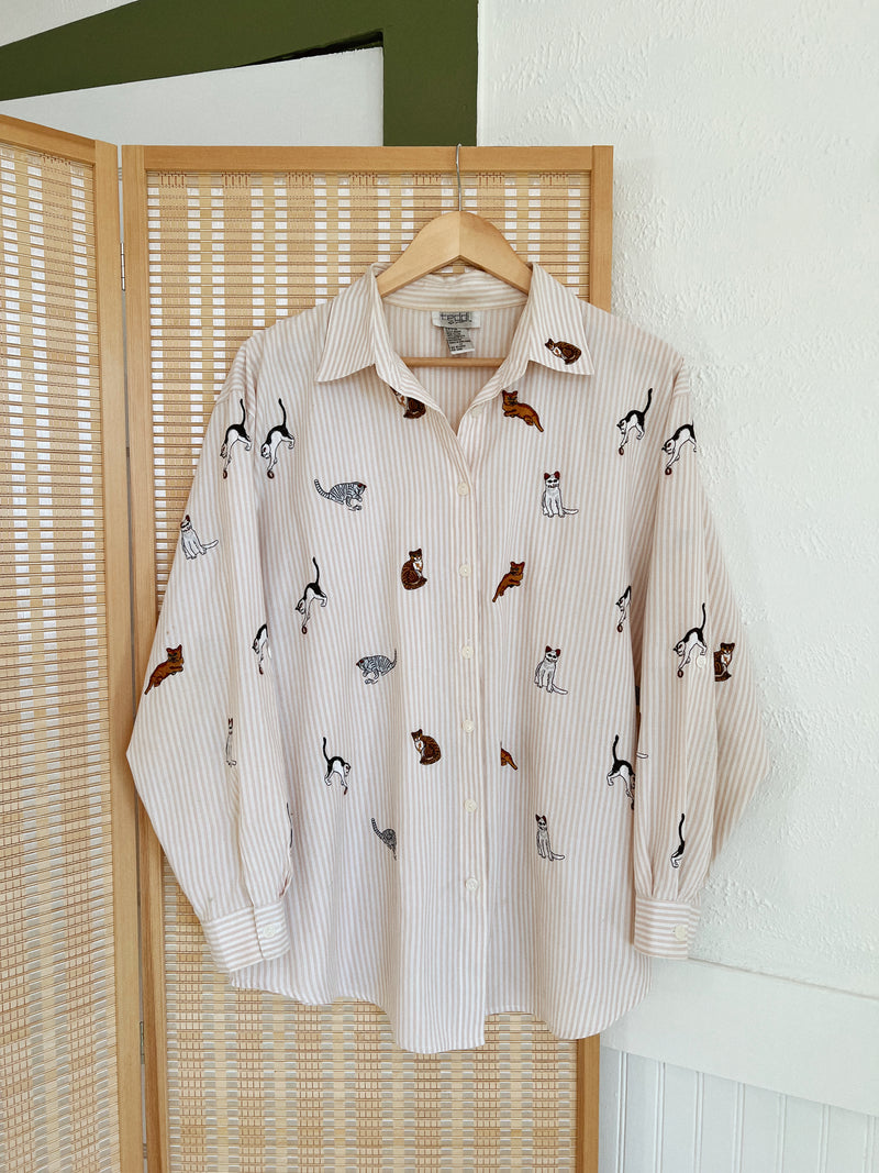 Vintage 〰️ The Cat Shirt (XL)