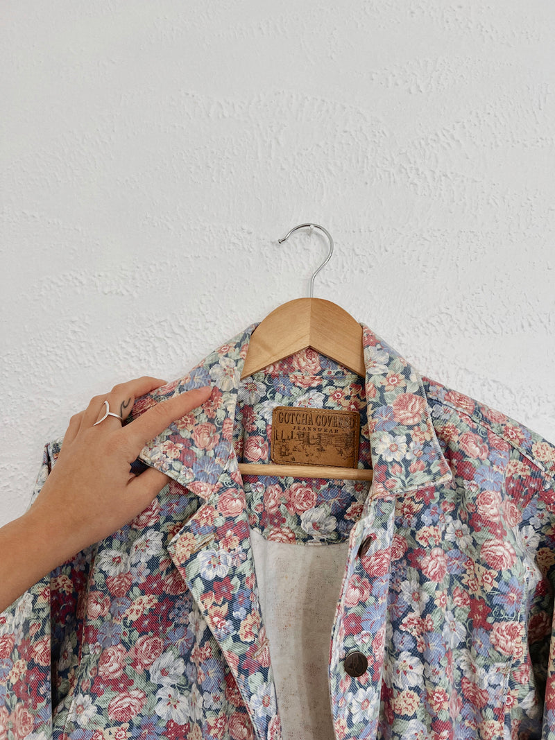 Vintage 〰️ 1980s Floral Denim Jacket (S)