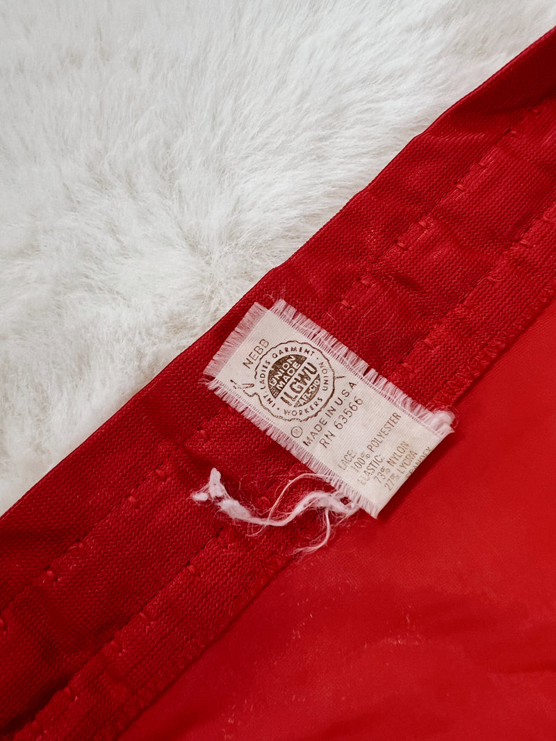 Vintage 〰️ Inferno Lace Corset (34C)