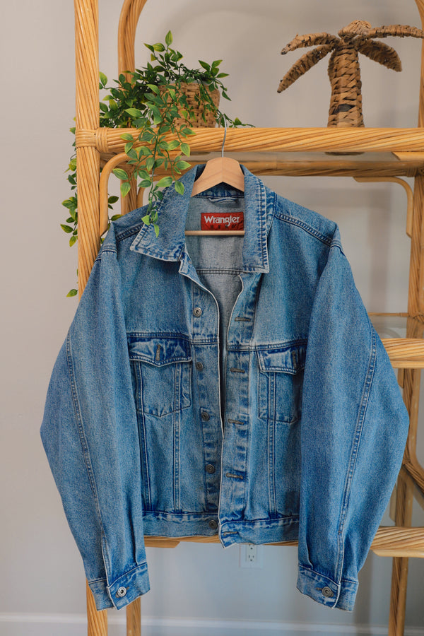 Vintage 〰️ Wrangler Denim Jacket (L)