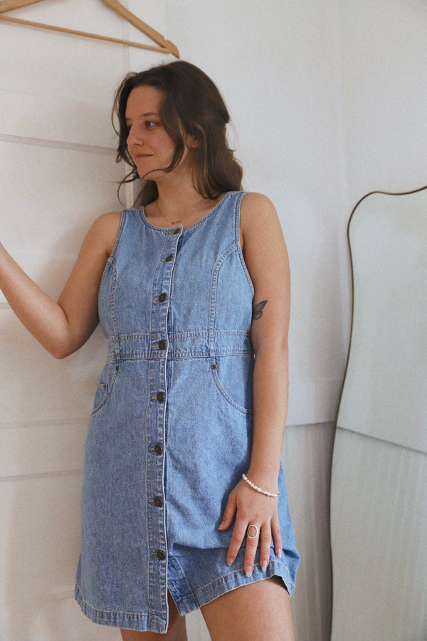 Vintage 〰️ Lizwear Denim Dress (M)