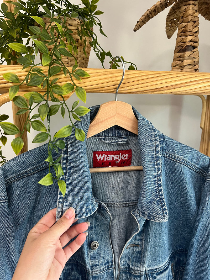 Vintage 〰️ Wrangler Denim Jacket (L)