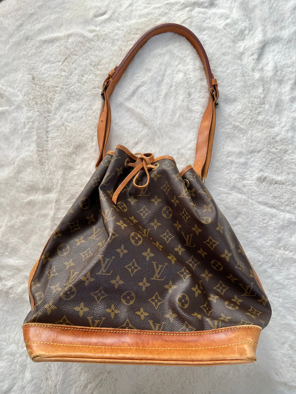 Vintage Louis Vuitton 〰️ 87’ Noe Drawstring Bucket Bag