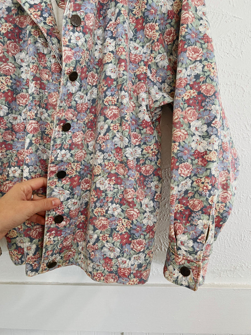 Vintage 〰️ 1980s Floral Denim Jacket (S)