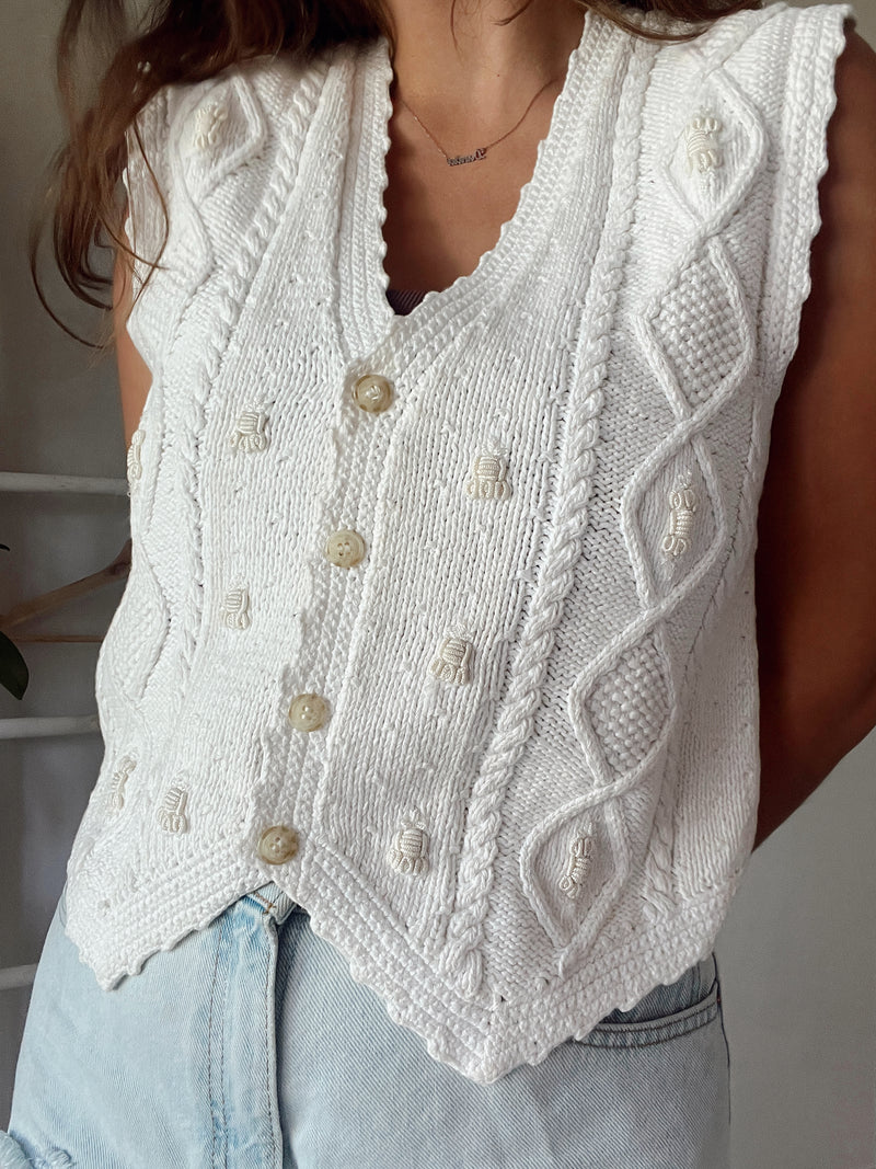 Vintage • Cream Knit Sweater Vest (M)