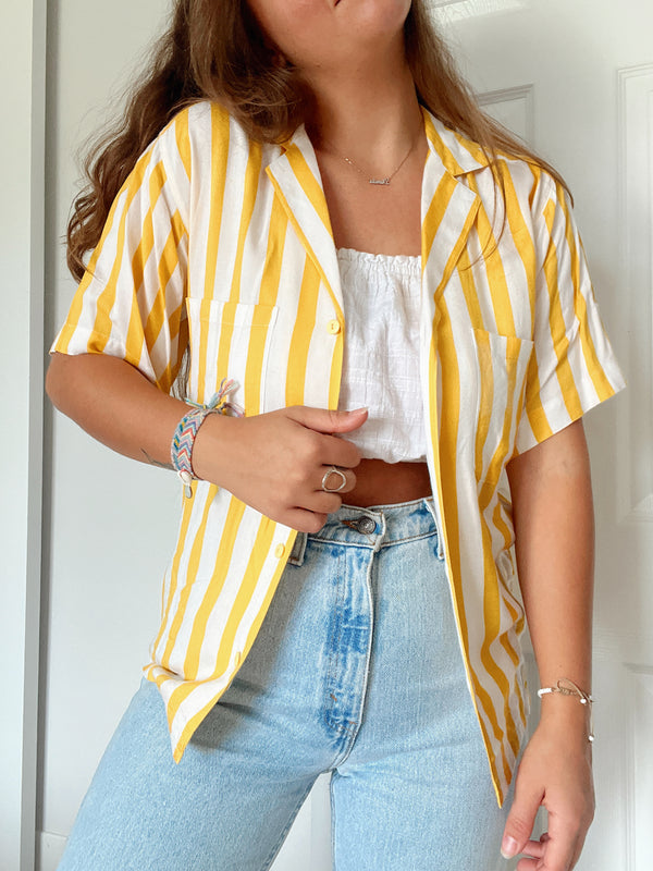 Vintage • 80’s Striped Sunshine Shirt (M)