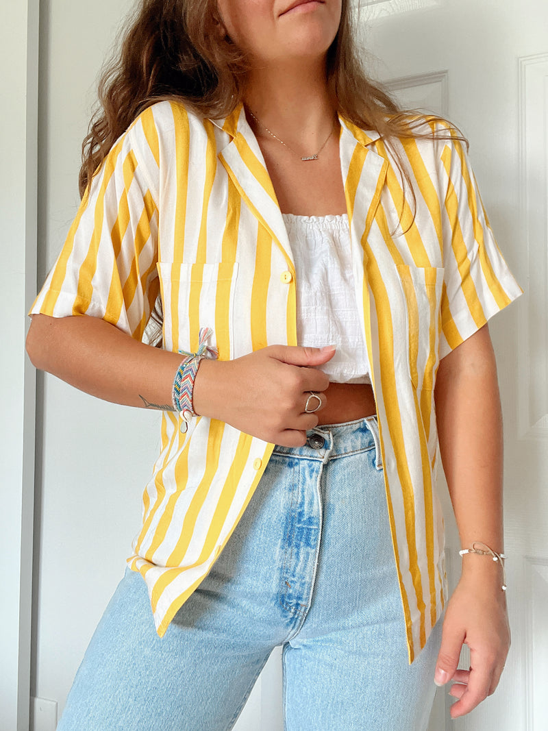 Vintage • 80’s Striped Sunshine Shirt (M)